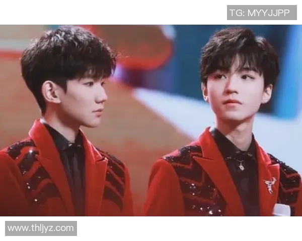 王源与足球巨星亲密互动背后的故事与感悟揭秘